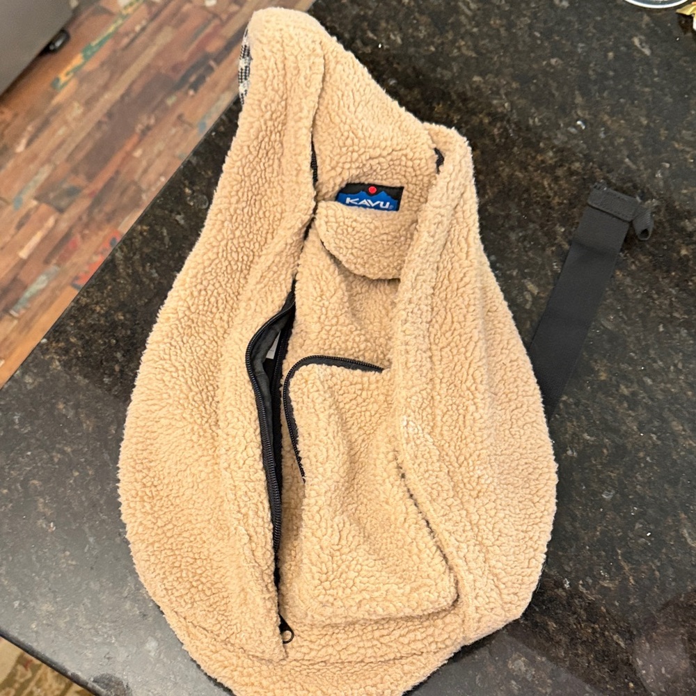 Kavu Beige Fleece Crossbody Bag